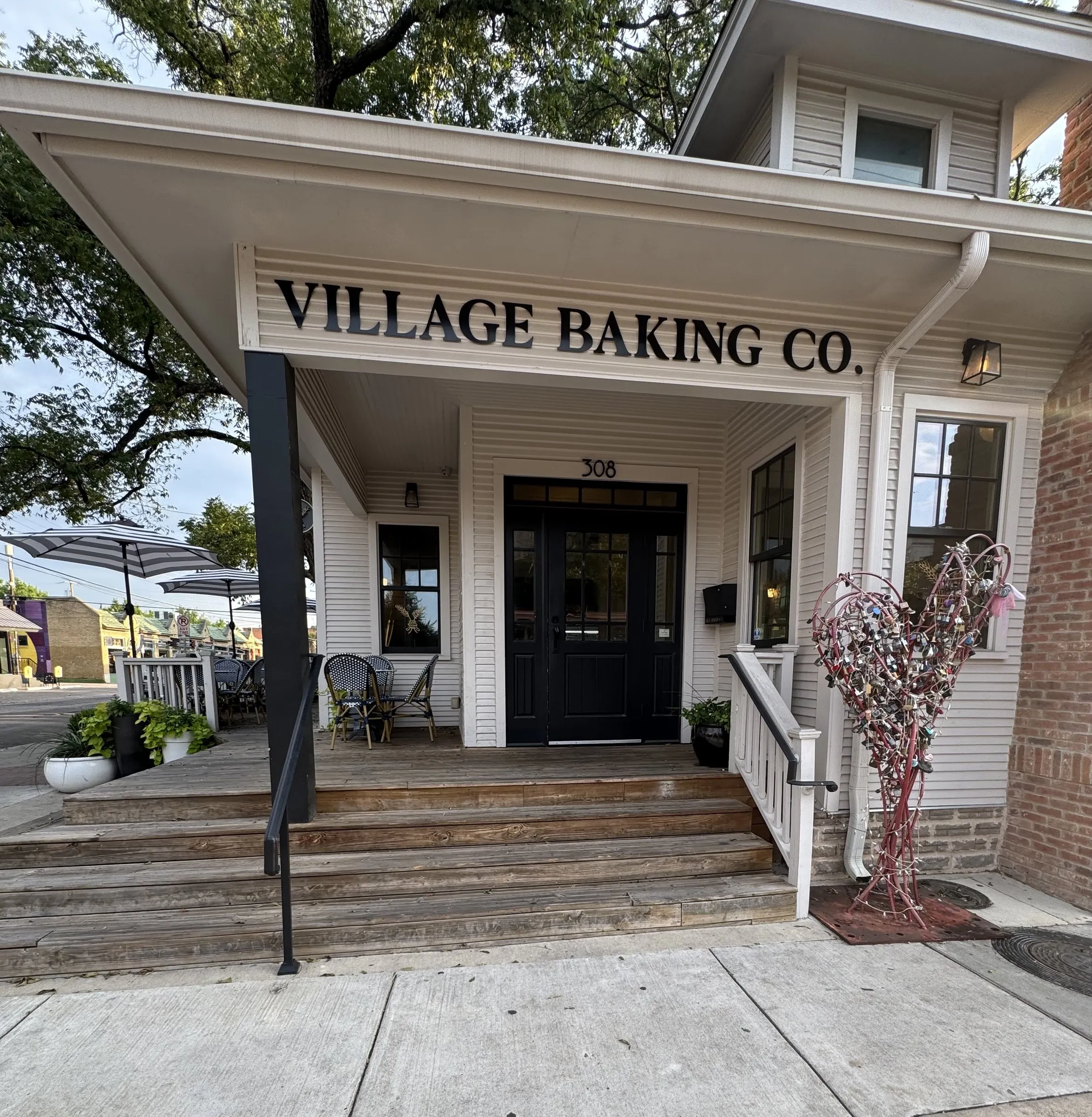 Bishop Arts café