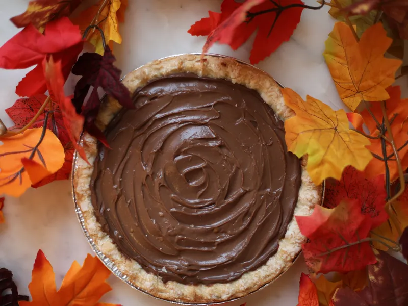 Chocolate cream pie